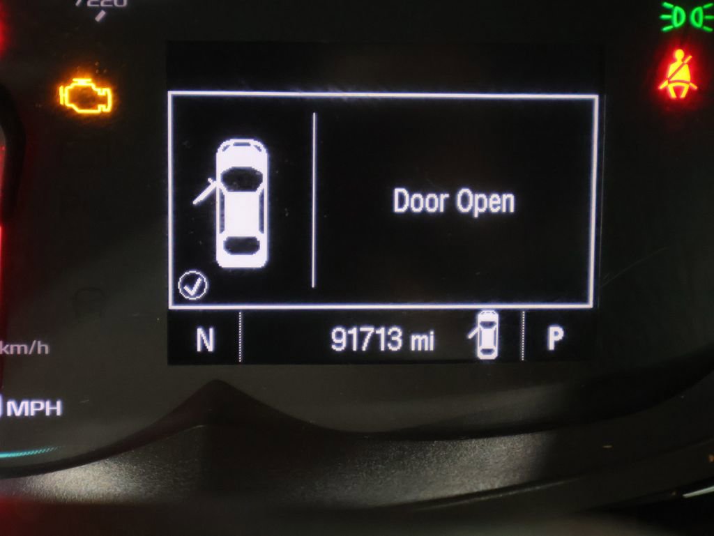 Used 2018 Chevrolet Trax LS image 35