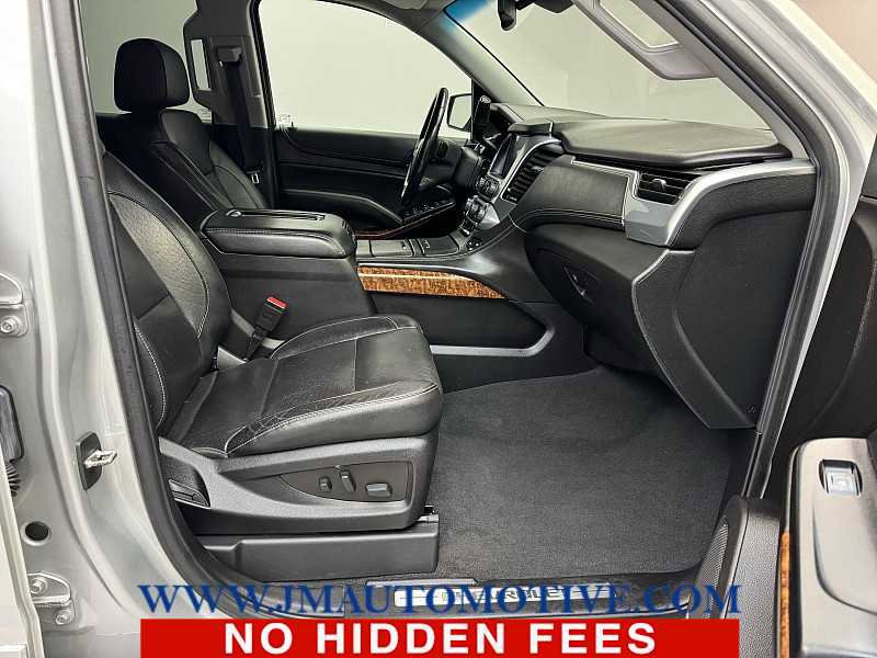 Used 2020 Chevrolet Suburban Premier image 23