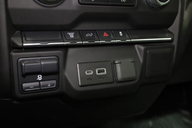 Used 2023 GMC Sierra 2500 Pro w/ Gooseneck/5TH Wheel Package image 20