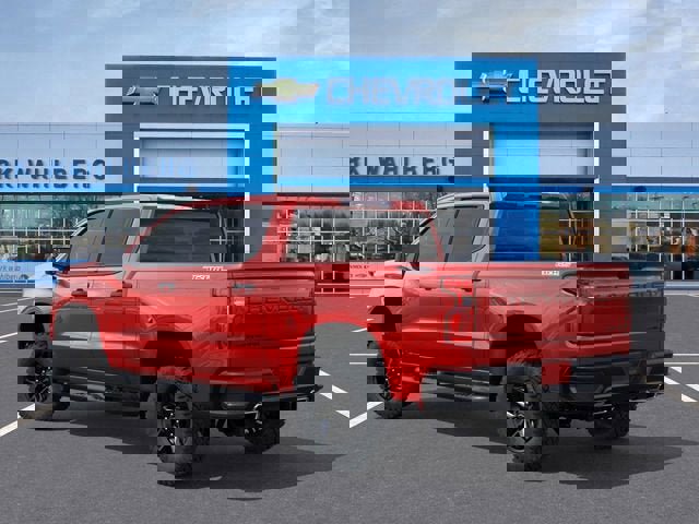 New 2026 Chevrolet Silverado 1500 Custom Trail Boss w/ LPO, Dark Essentials Package image 3