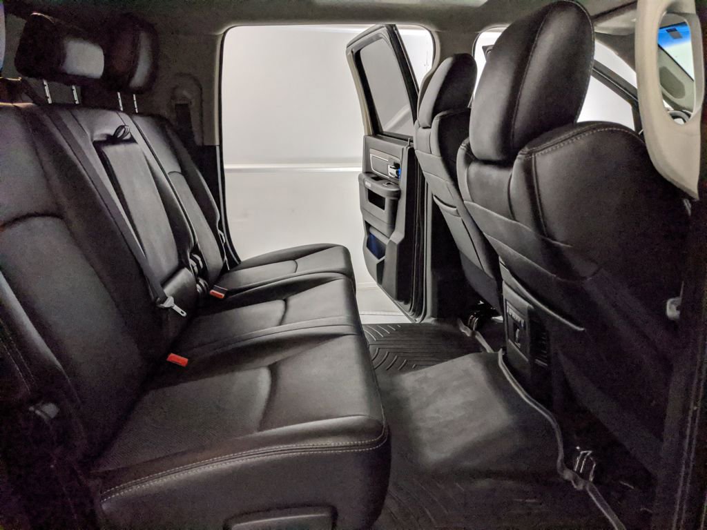 Used 2016 RAM 2500 Laramie w/ Sport Appearance Group image 19