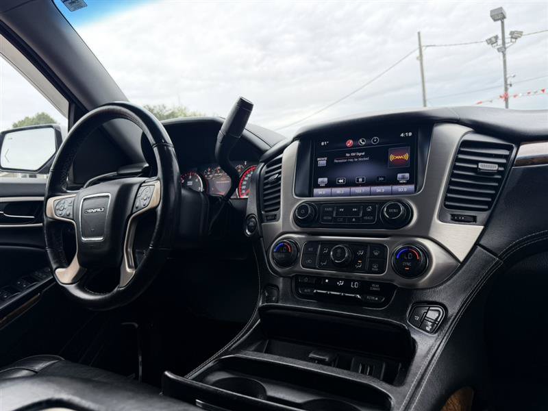Used 2015 GMC Yukon Denali AWD/4WD image 20