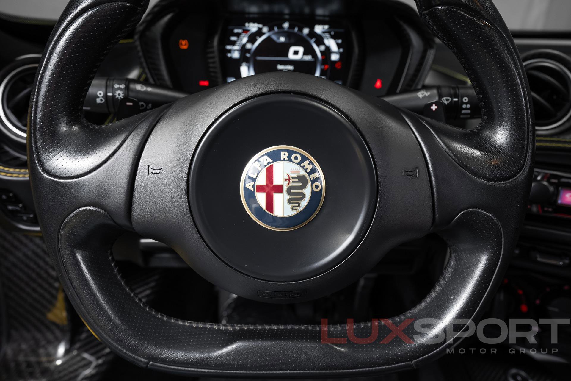 Used 2016 Alfa Romeo 4C Spider RWD image 31