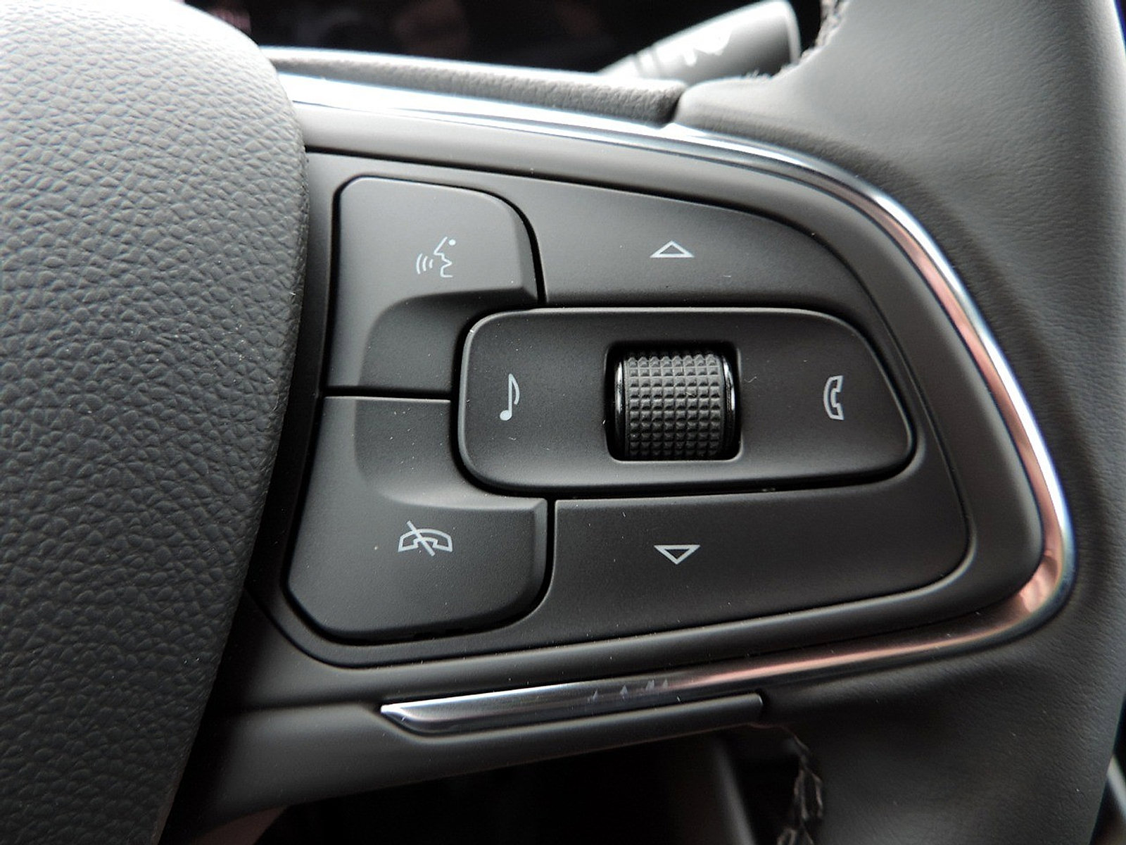 New 2026 Buick Envista Sport Touring w/ Convenience I Package FWD image 23