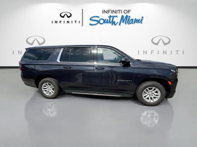 Used 2024 Chevrolet Suburban LT AWD/4WD image 8