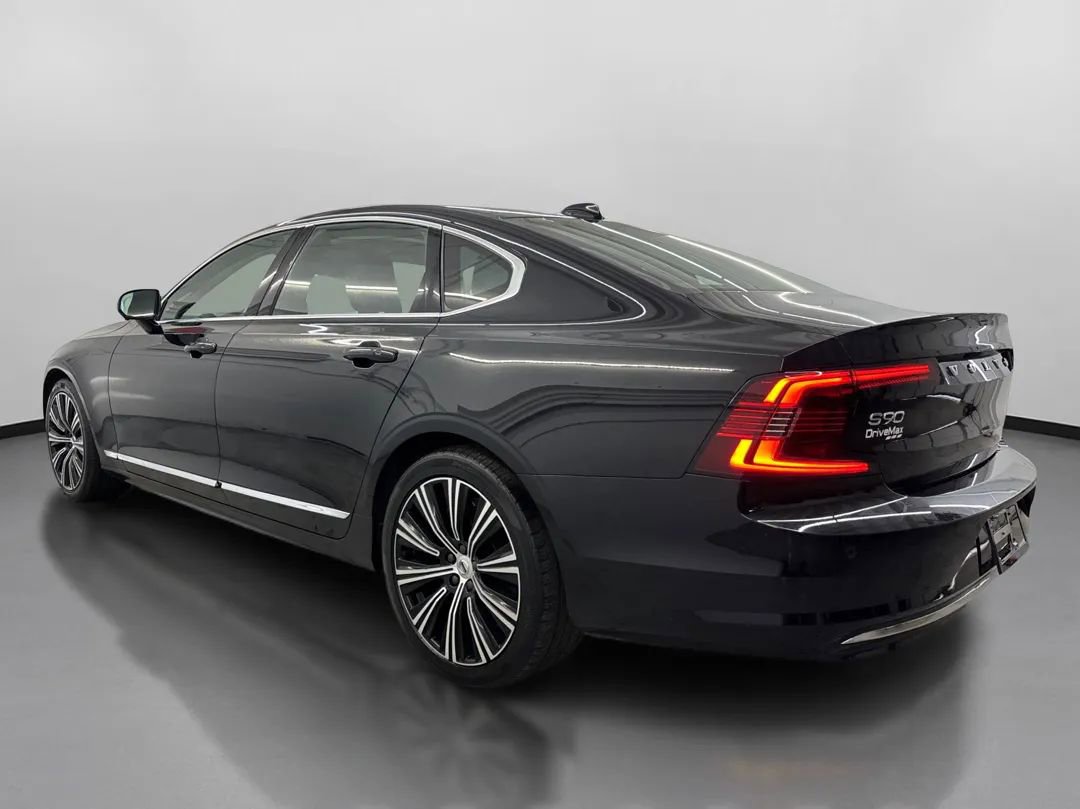 Used 2024 Volvo S90 B6 Plus AWD/4WD image 7