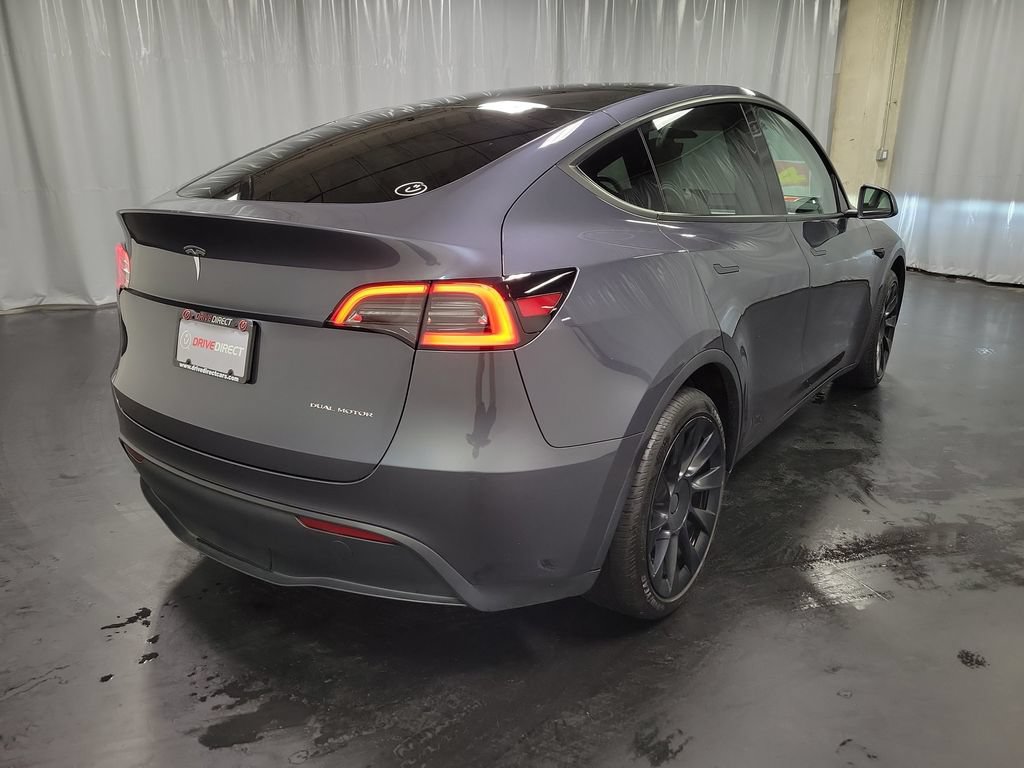 Used 2023 Tesla Model Y Long Range AWD/4WD image 8