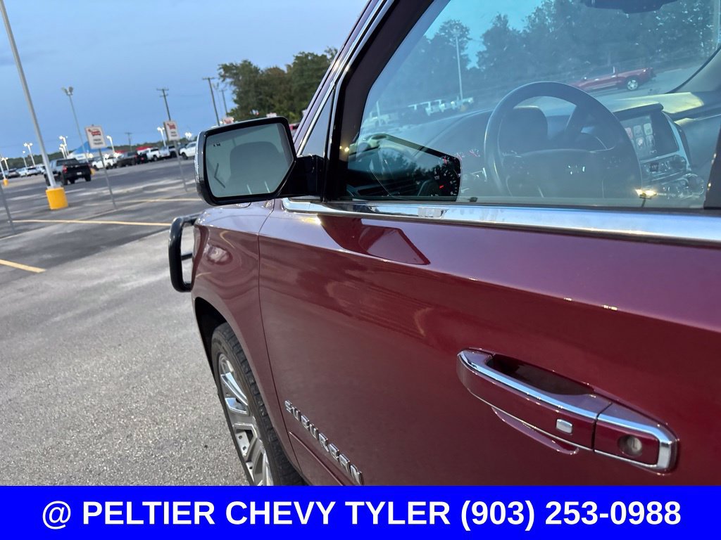 Used 2019 Chevrolet Suburban Premier AWD/4WD image 10