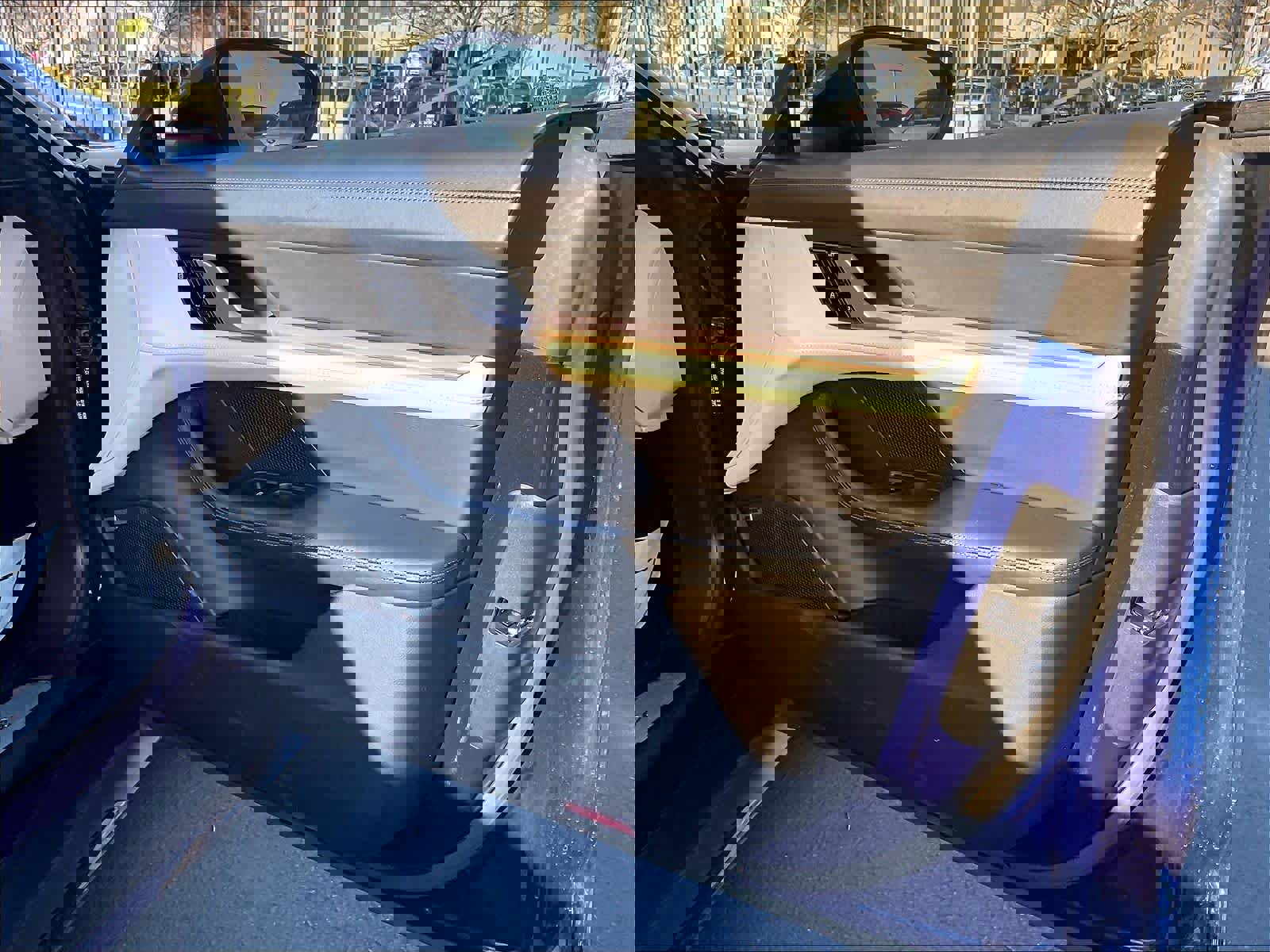 Used 2020 Porsche Taycan Turbo image 24