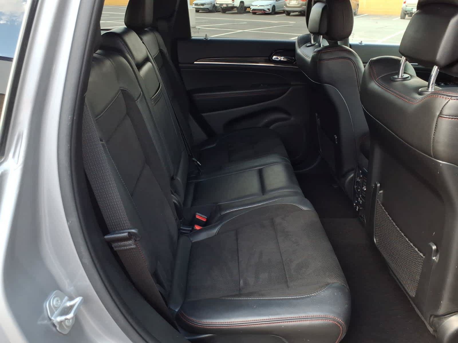 Used 2020 Jeep Grand Cherokee Trailhawk AWD/4WD image 20