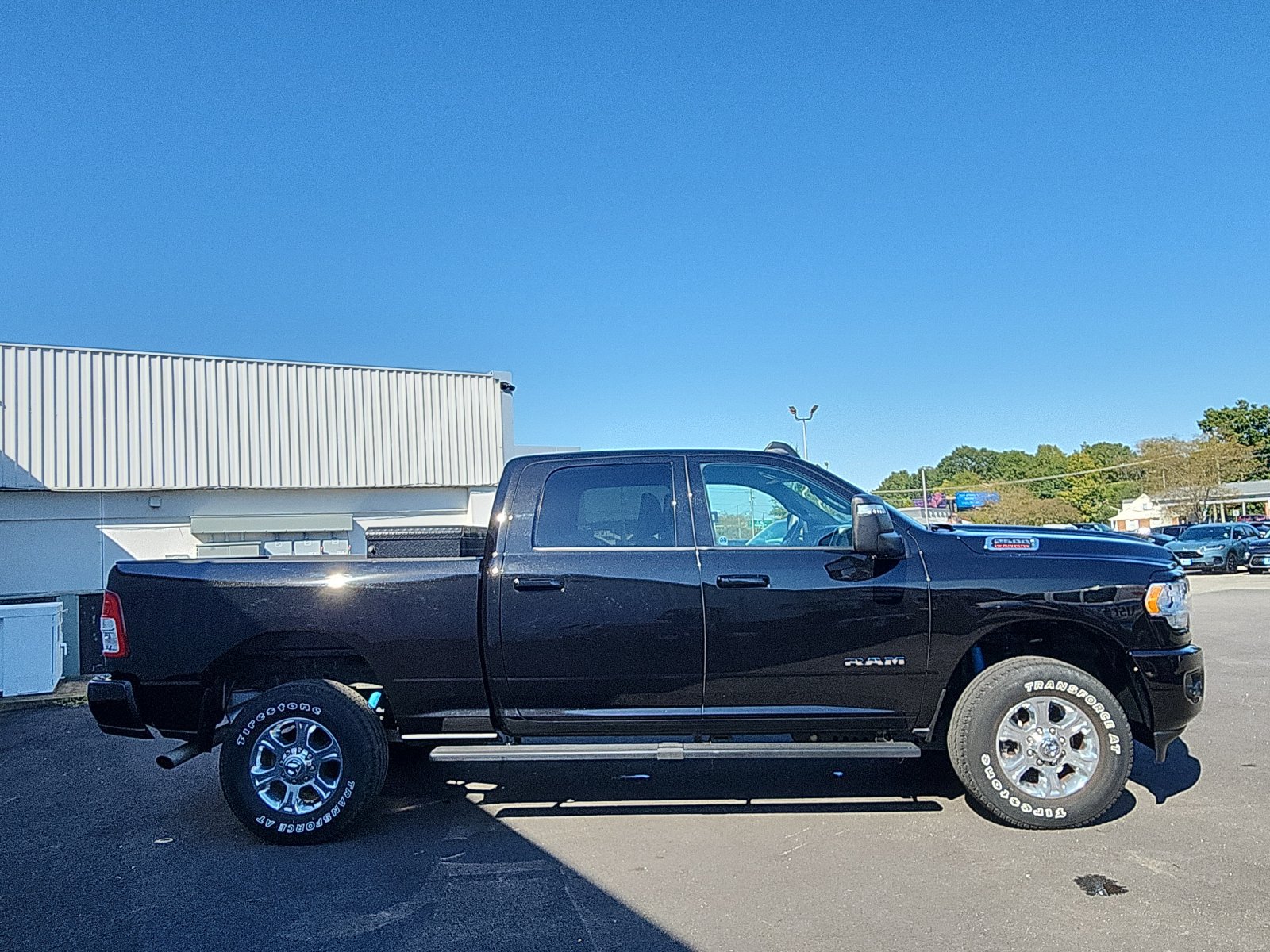 Used 2023 RAM 2500 Big Horn w/ Level 1 Equipment Group AWD/4WD image 6