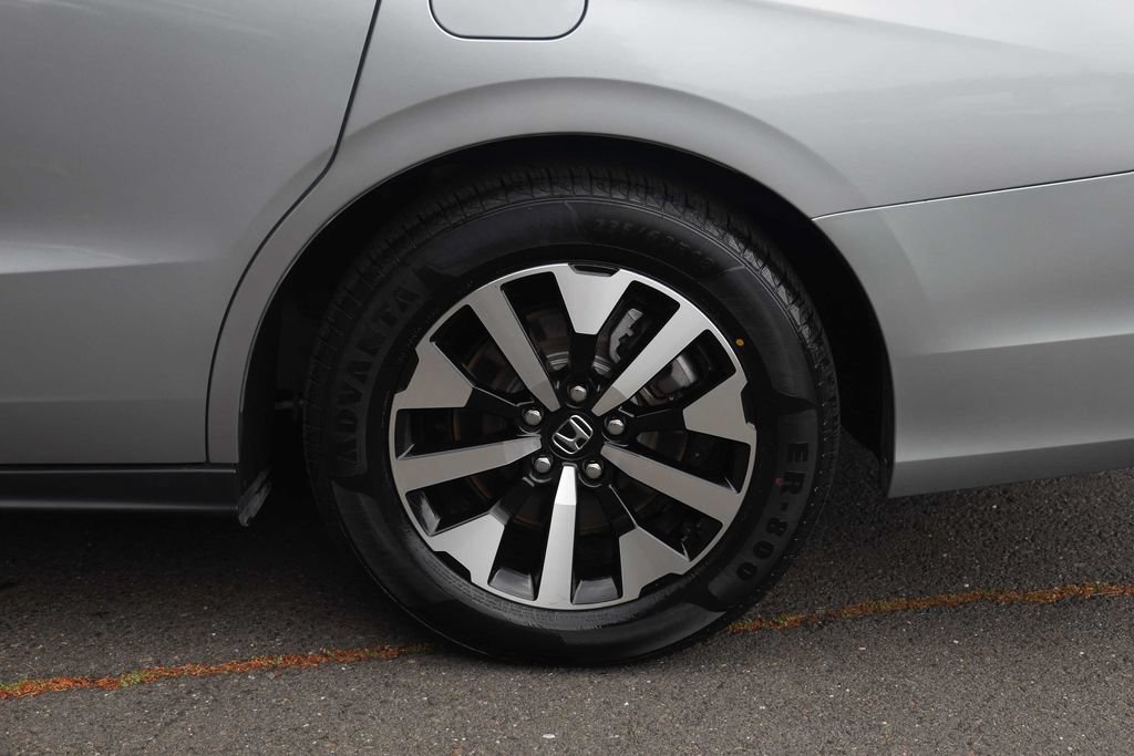 Used 2025 Honda Odyssey EX-L image 14
