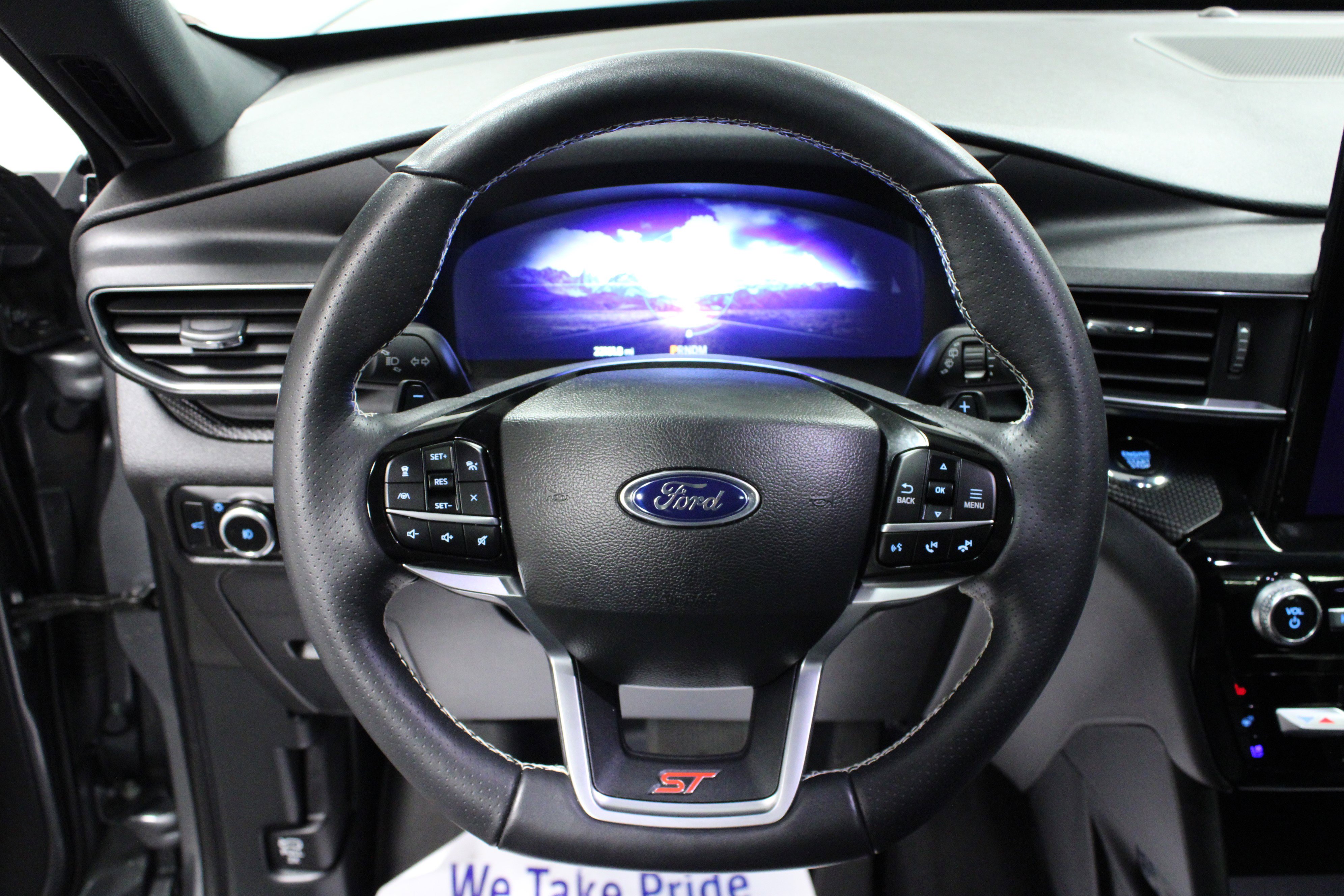 Used 2023 Ford Explorer ST w/ Equipment Group 401A image 18