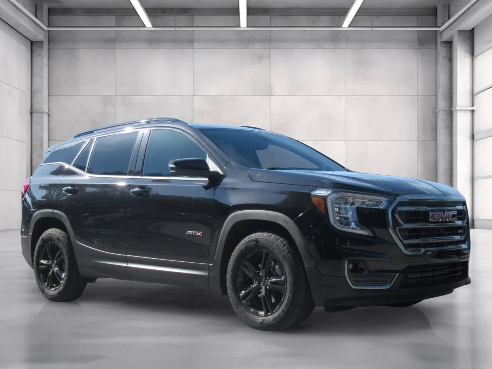 Used 2022 GMC Terrain AT4 w/ Infotainment Package II AWD/4WD image 1