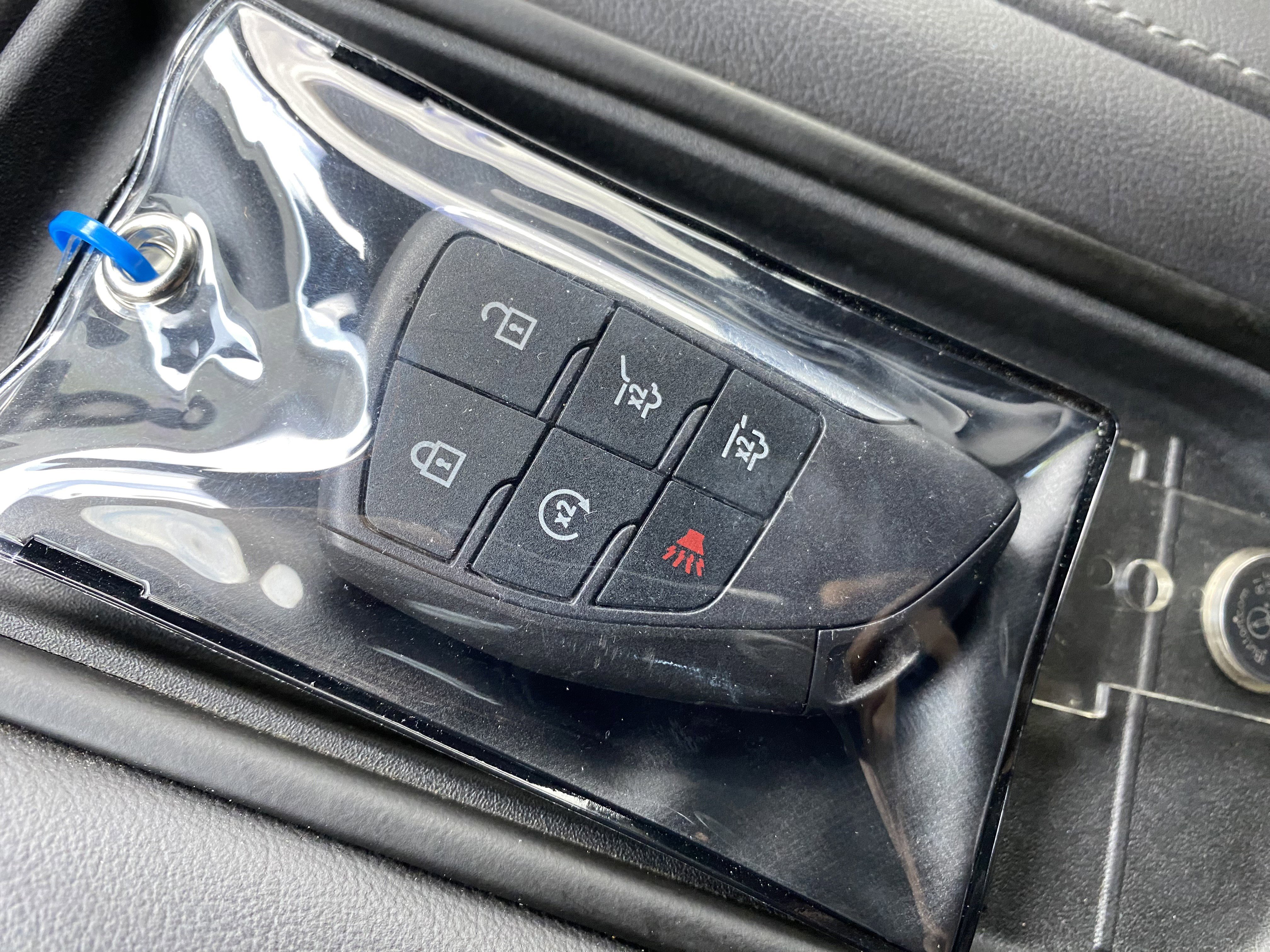 Used 2022 Chevrolet Suburban Z71 AWD/4WD image 38