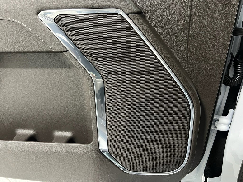 New 2026 GMC Sierra 1500 SLE image 23