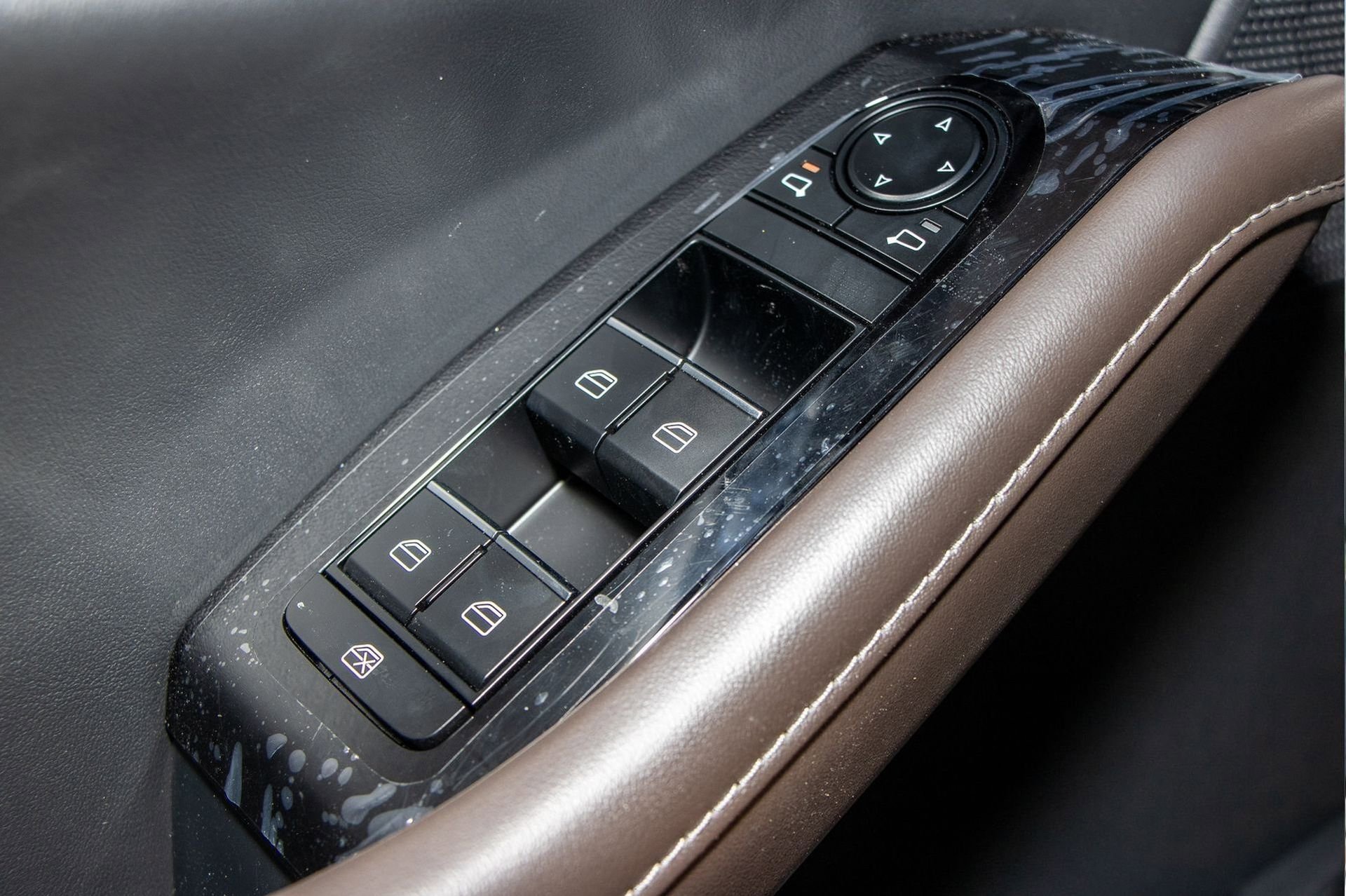 New 2024 MAZDA CX-30 2.5 Turbo w/ Premium Package image 25