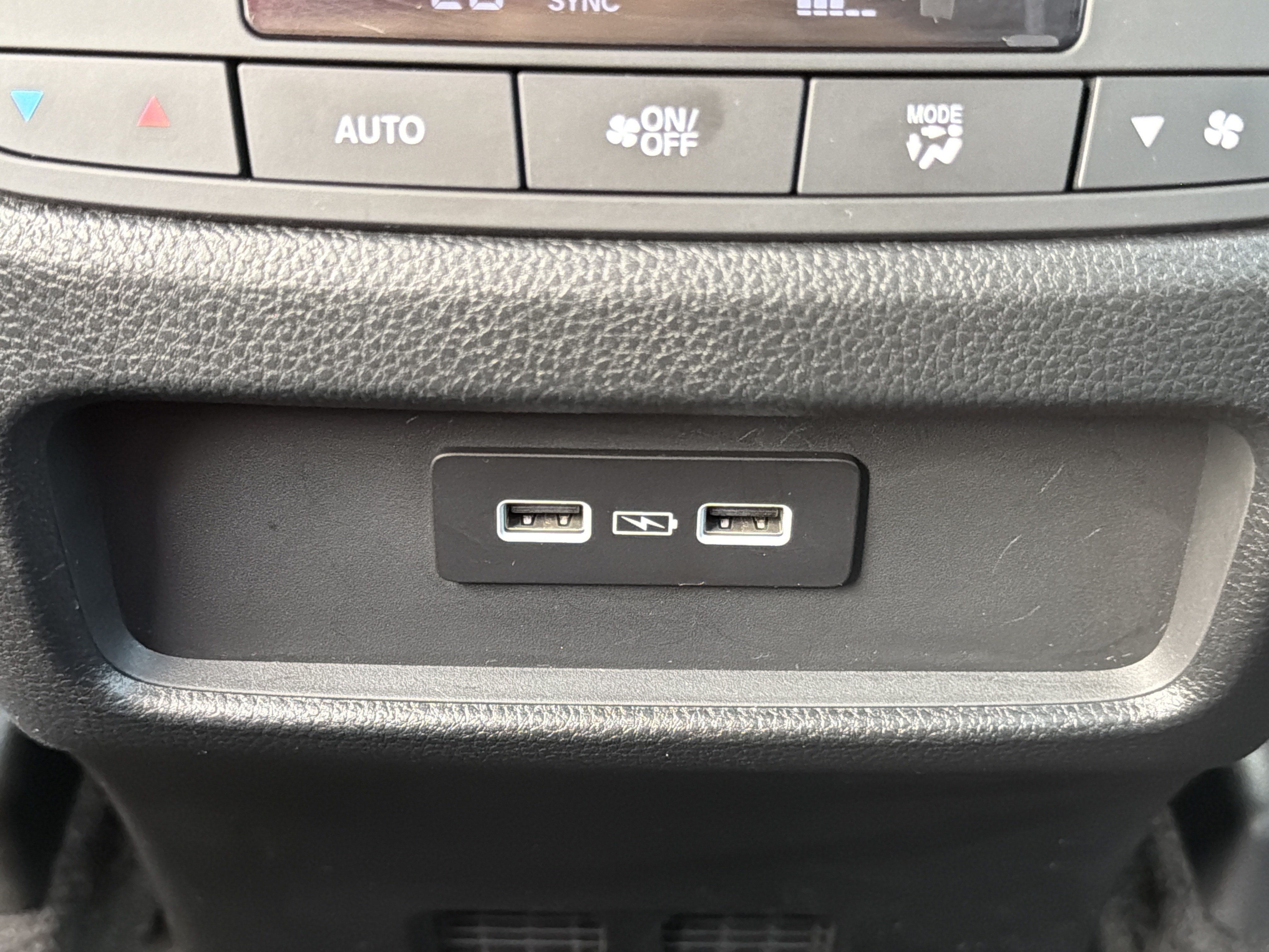 Used 2023 Honda Pilot Touring image 23
