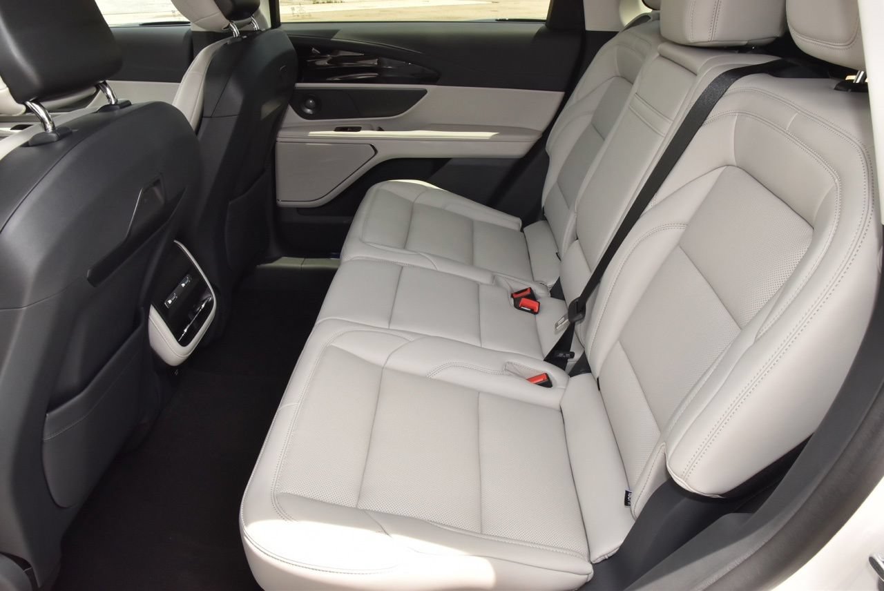New 2026 Lincoln Nautilus Premier w/ Equipment Group 102A AWD/4WD image 14