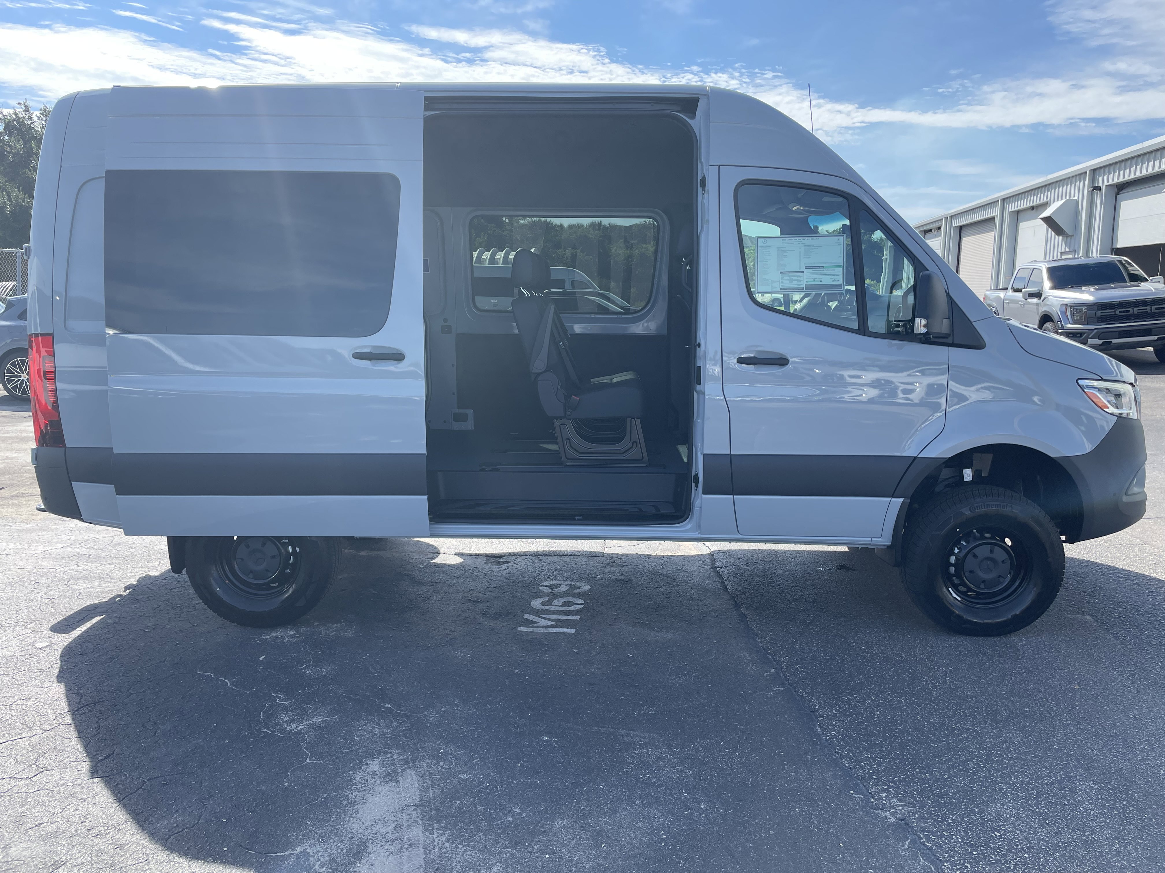 New 2026 Mercedes-Benz Sprinter 2500 image 4