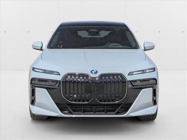 New 2025 BMW i7 xDrive60 image 6