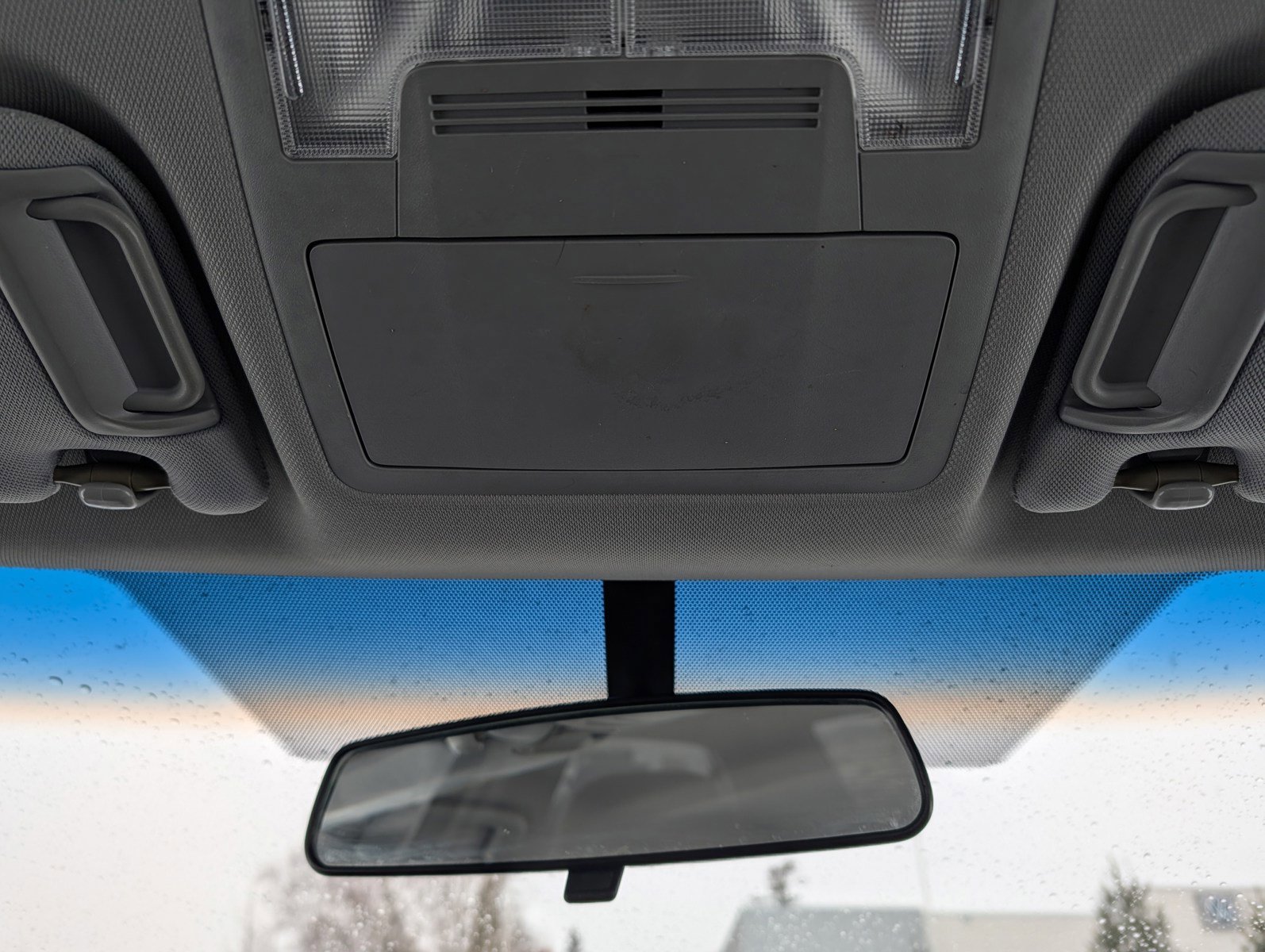 Used 2013 Toyota Camry LE image 32