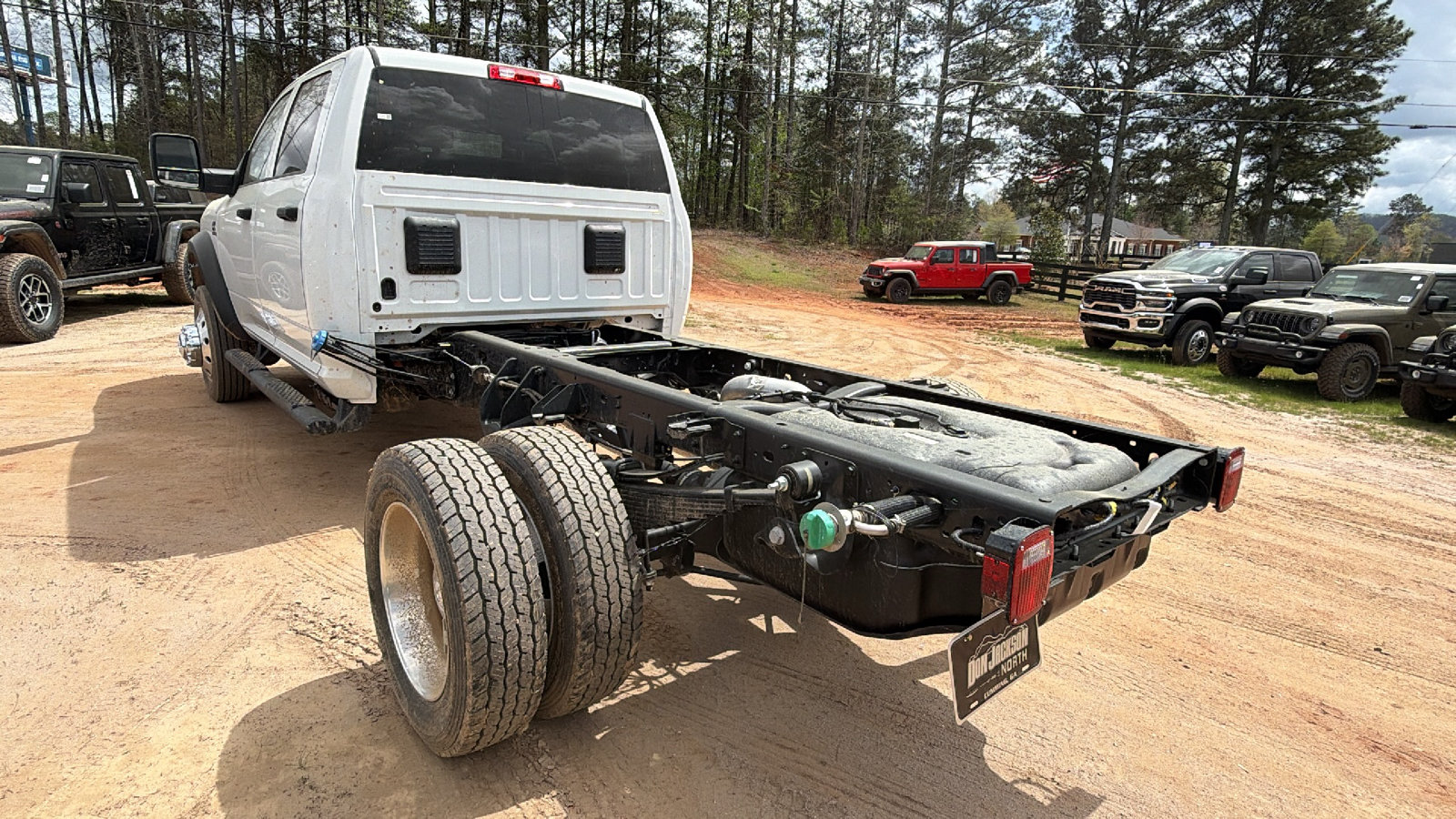 New 2026 RAM 5500 Tradesman w/ Chrome Appearance Group AWD/4WD image 10