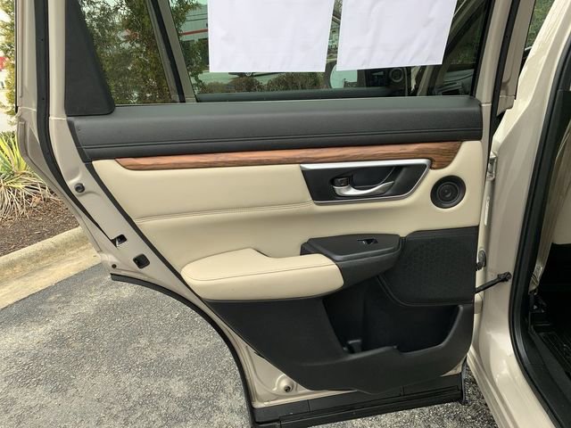 Used 2017 Honda CR-V Touring image 15