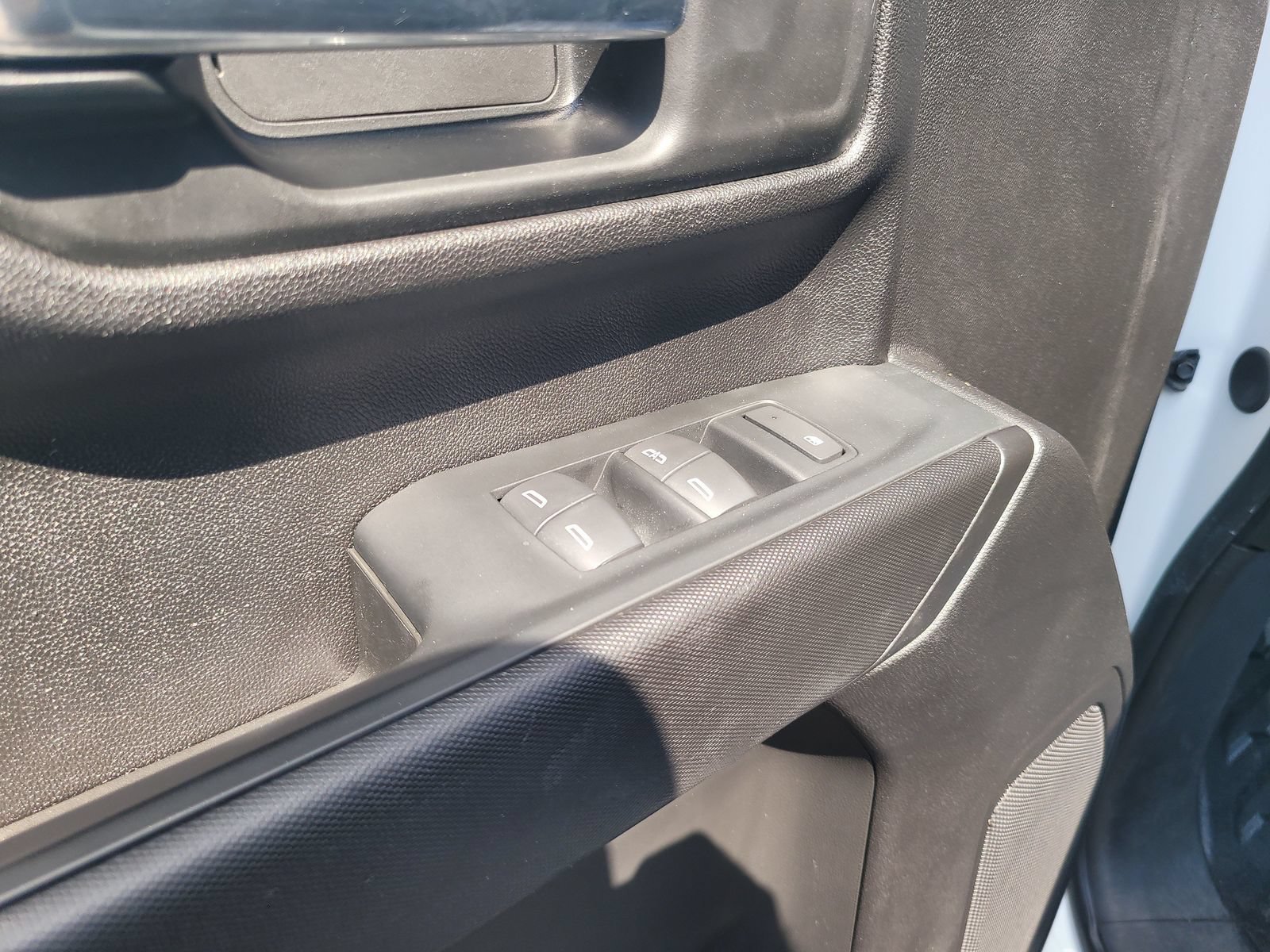 Used 2025 GMC Sierra 2500 Pro AWD/4WD image 11
