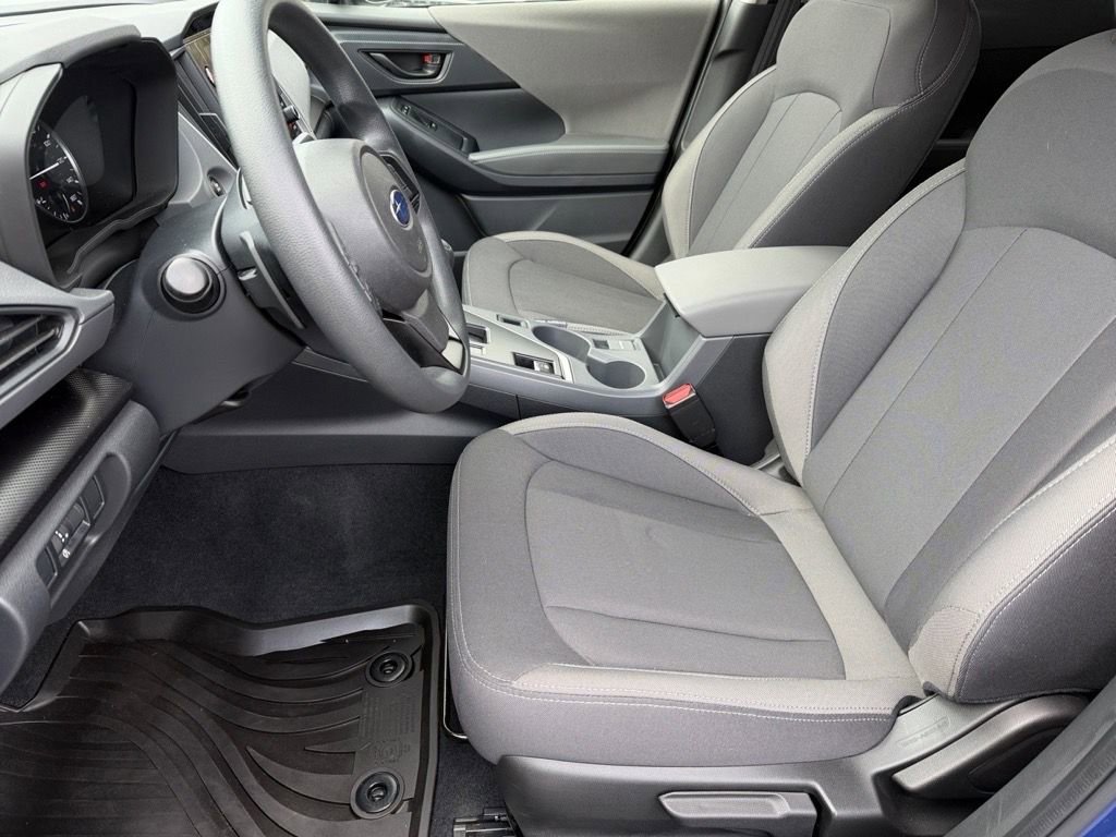 Used 2025 Subaru Crosstrek 2.0i Premium w/ Popular Package #4 image 10