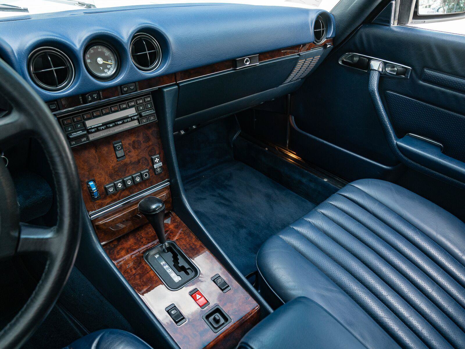 Used 1987 Mercedes-Benz 560 SL image 22