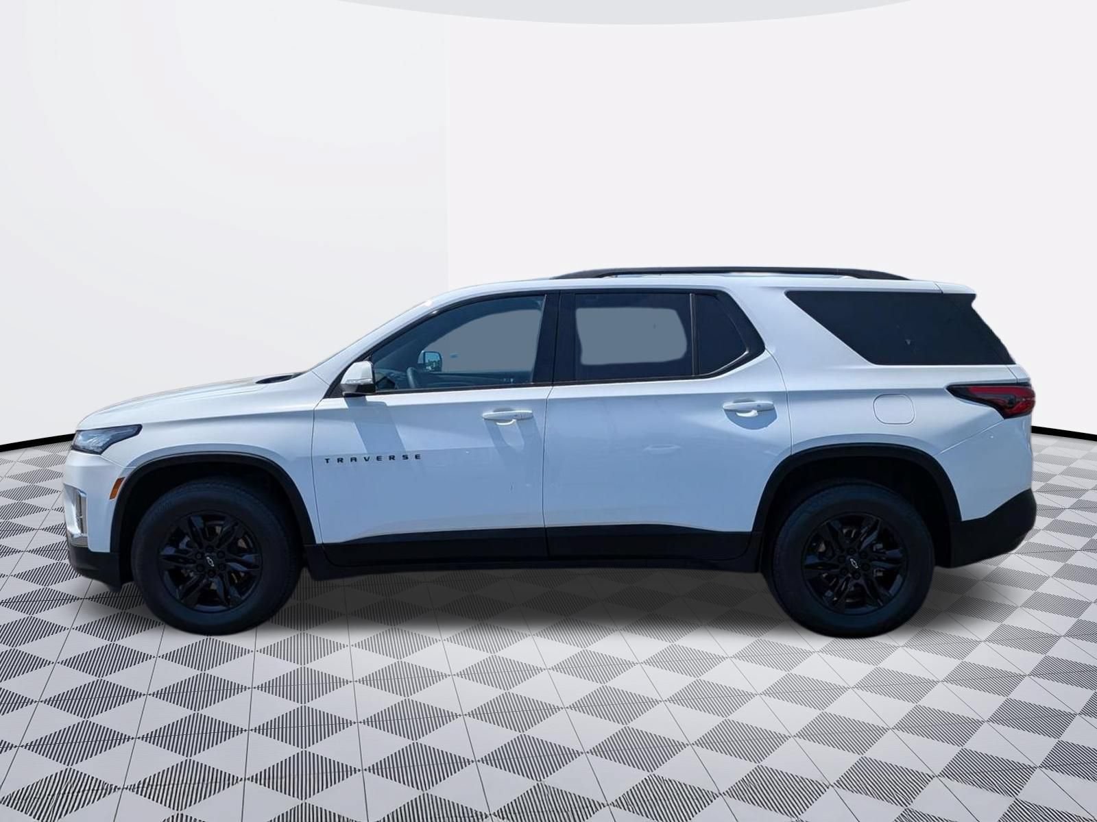 Certified 2023 Chevrolet Traverse LT FWD image 8