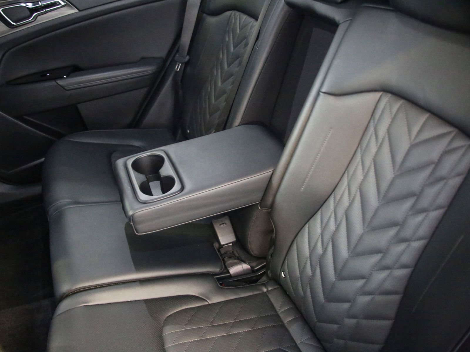 Used 2024 Kia Sportage X-Pro image 13