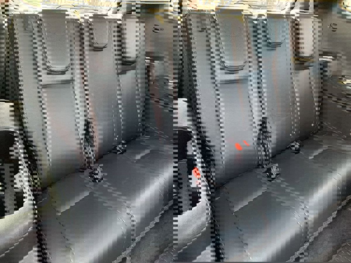 Used 2022 Subaru Ascent Touring AWD/4WD image 32