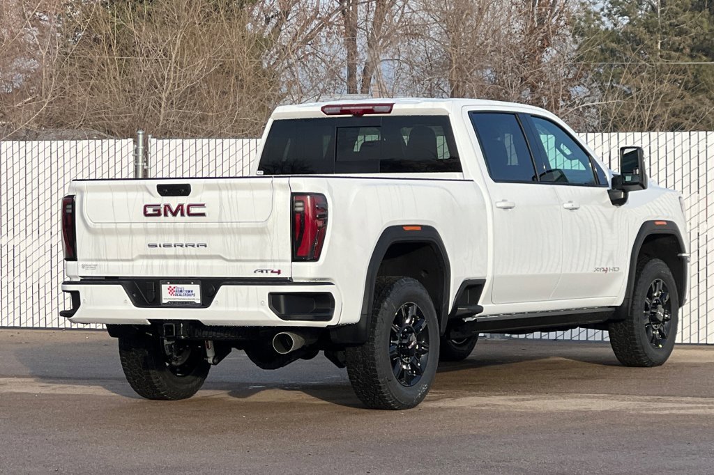 New 2026 GMC Sierra 2500 AT4 w/ AT4 Premium Plus Package image 4