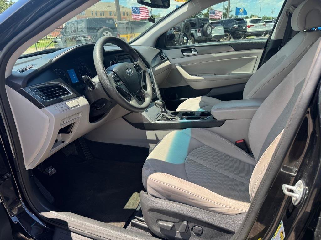 Used 2015 Hyundai Sonata Sport FWD image 6