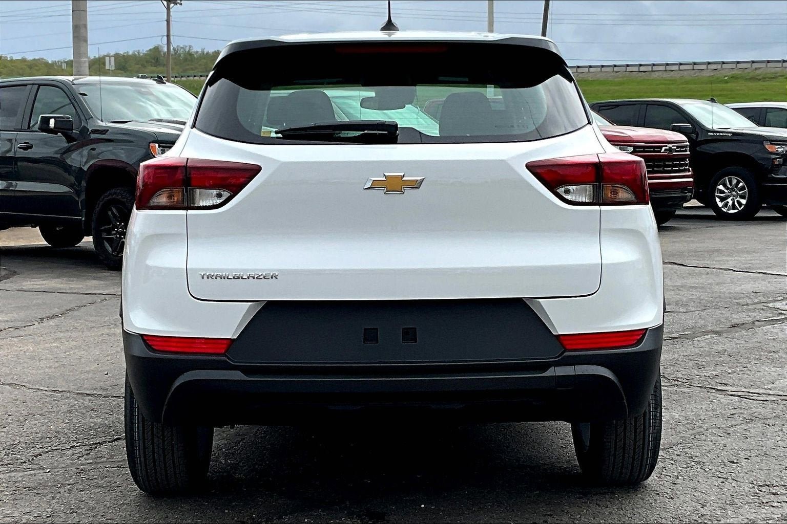 New 2026 Chevrolet TrailBlazer LS FWD image 4
