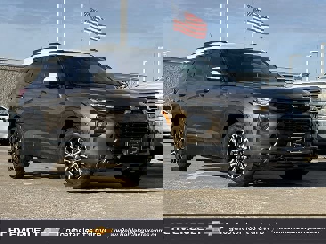 Used 2022 Chevrolet TrailBlazer ACTIV image 2