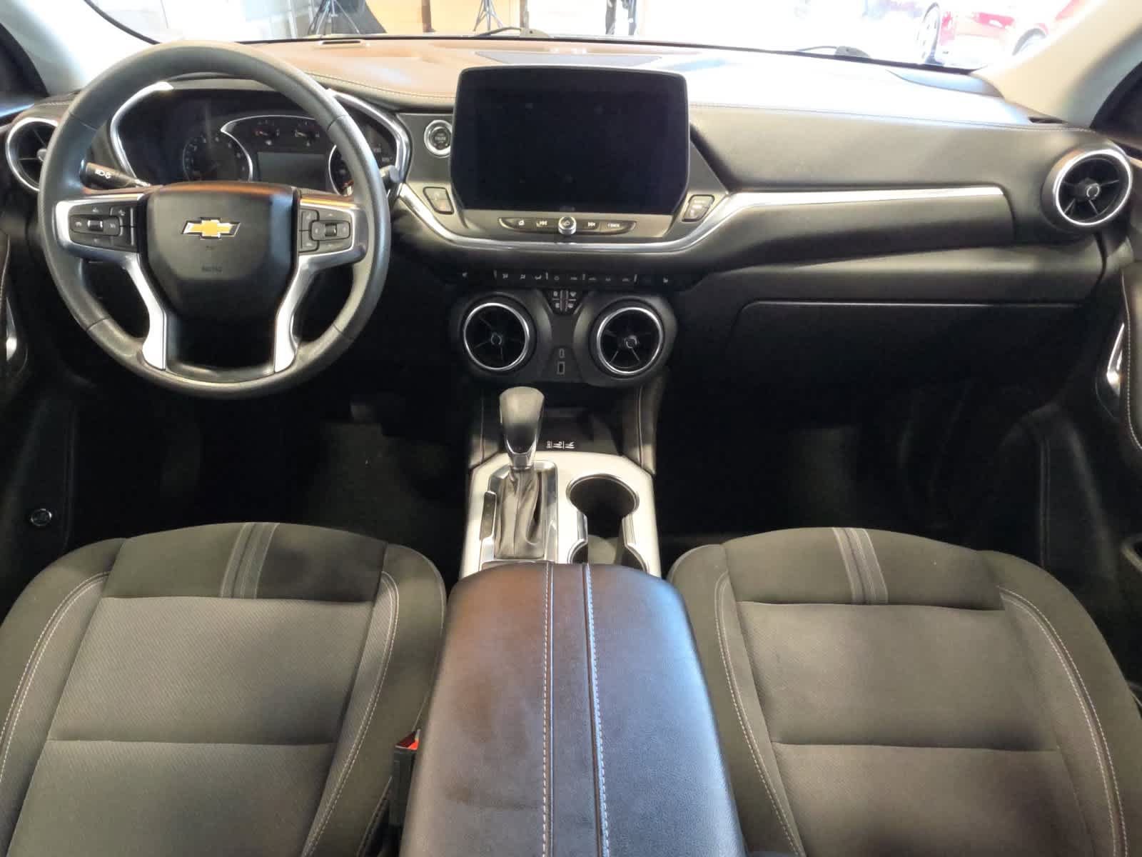 Used 2024 Chevrolet Blazer LT w/ Convenience Package FWD image 29