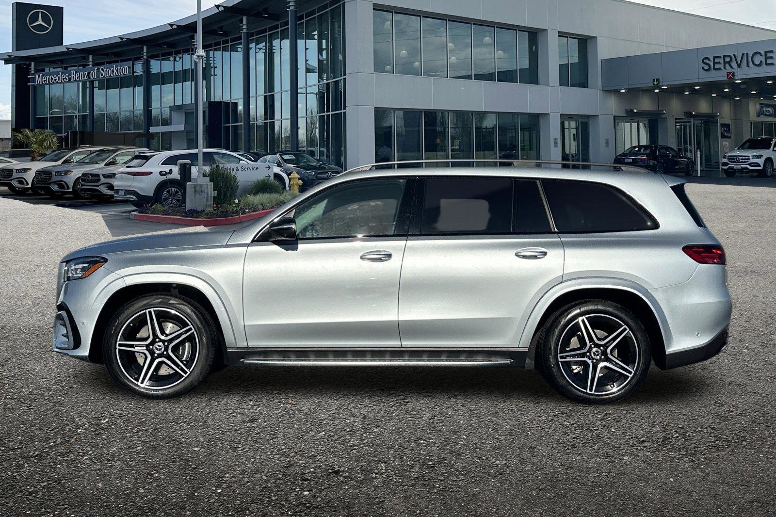 New 2026 Mercedes-Benz GLS 450 GLS 450 image 7