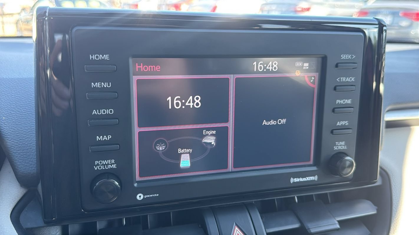 Used 2021 Toyota RAV4 XLE w/ Convenience Package AWD/4WD image 26