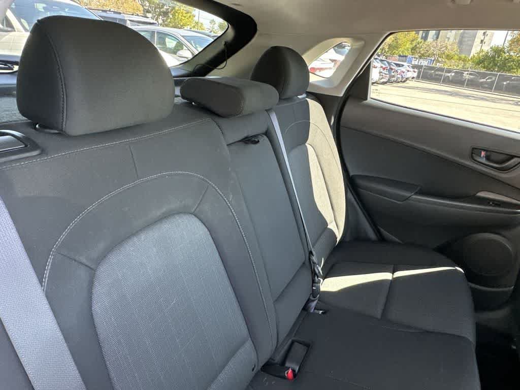 Used 2023 Hyundai Kona SEL FWD image 25