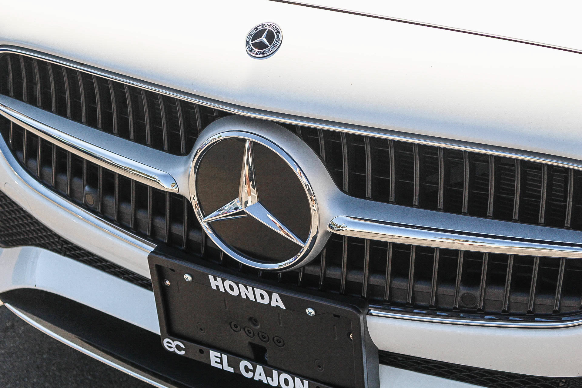 Used 2025 Mercedes-Benz C 300 4MATIC Sedan image 23