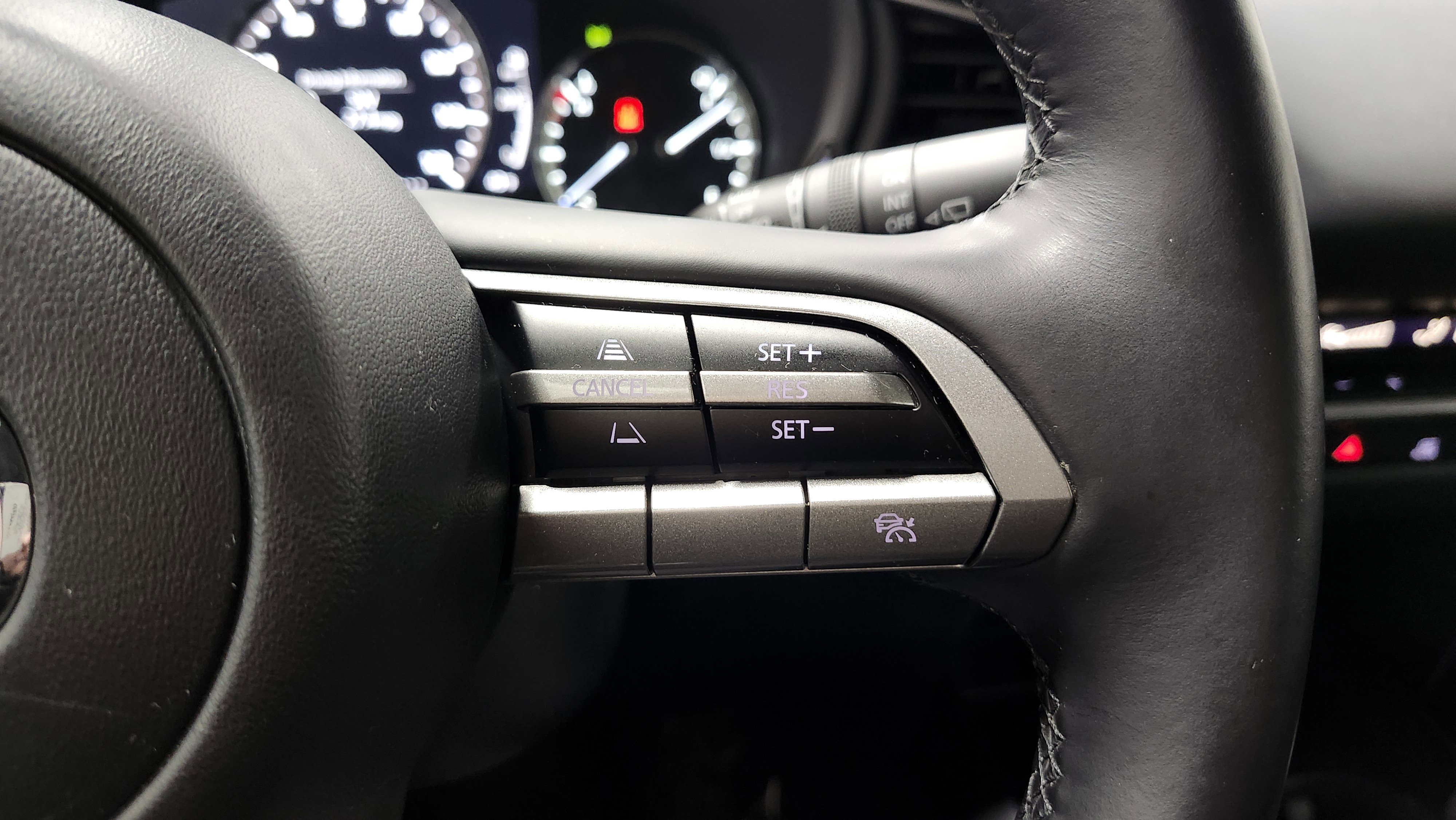 Used 2021 MAZDA CX-30 AWD 2.5 S w/ Select Package image 34