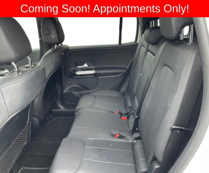 Used 2023 Mercedes-Benz GLB 250 4MATIC image 4