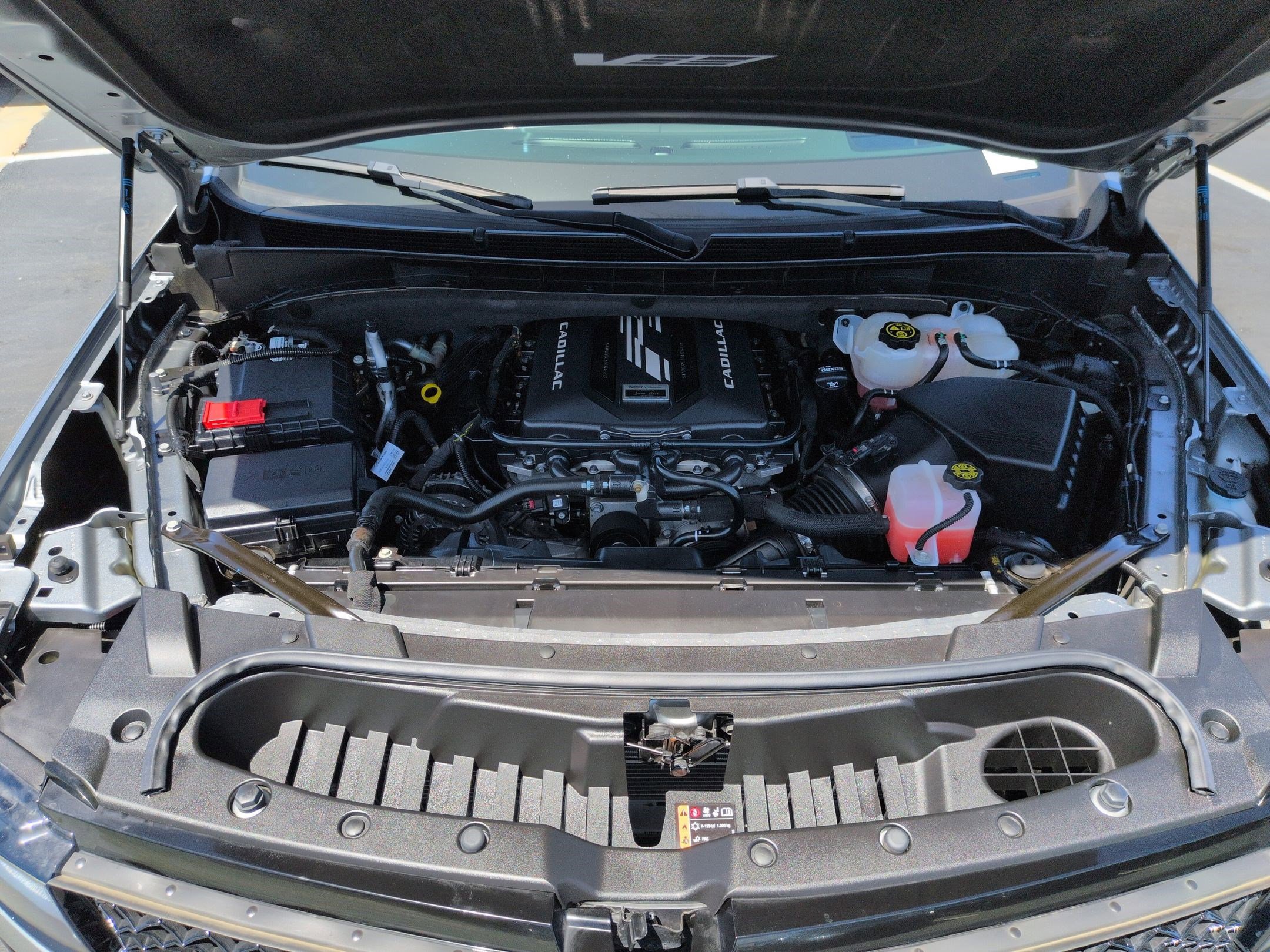 Used 2023 Cadillac Escalade V w/ LPO, ONYX Package AWD/4WD image 36