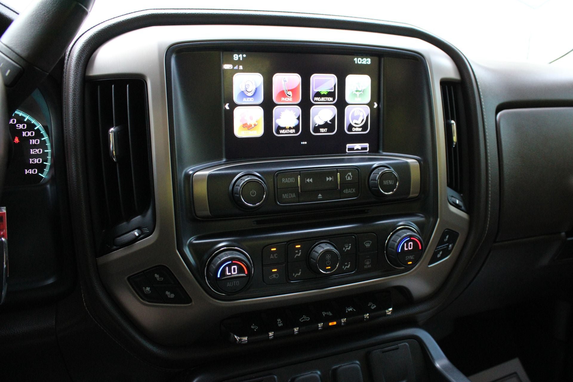 Used 2018 GMC Sierra 1500 Denali AWD/4WD image 33