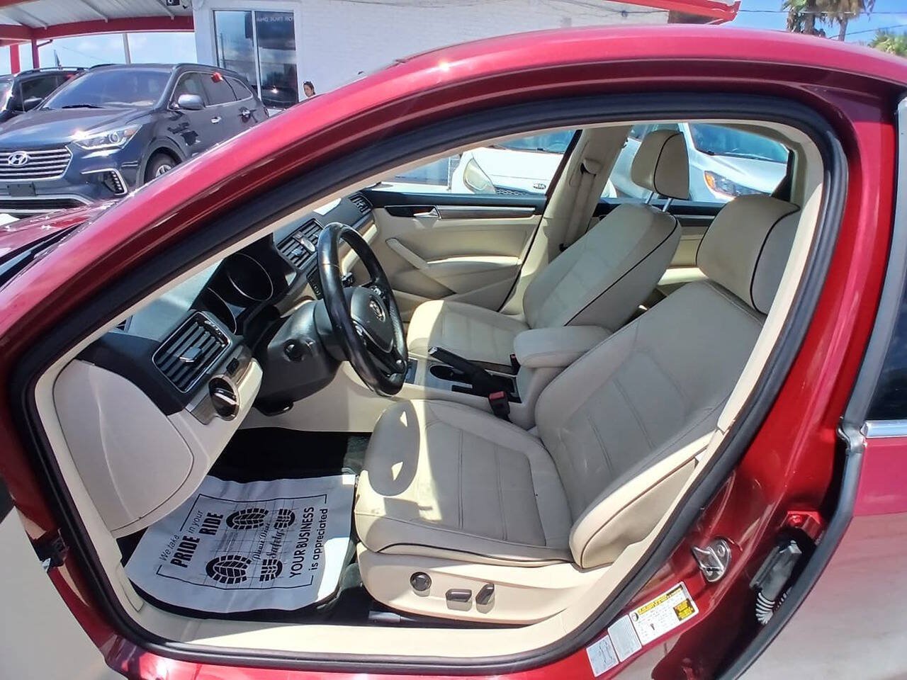 Used 2017 Volkswagen Passat 1.8T SE FWD image 9