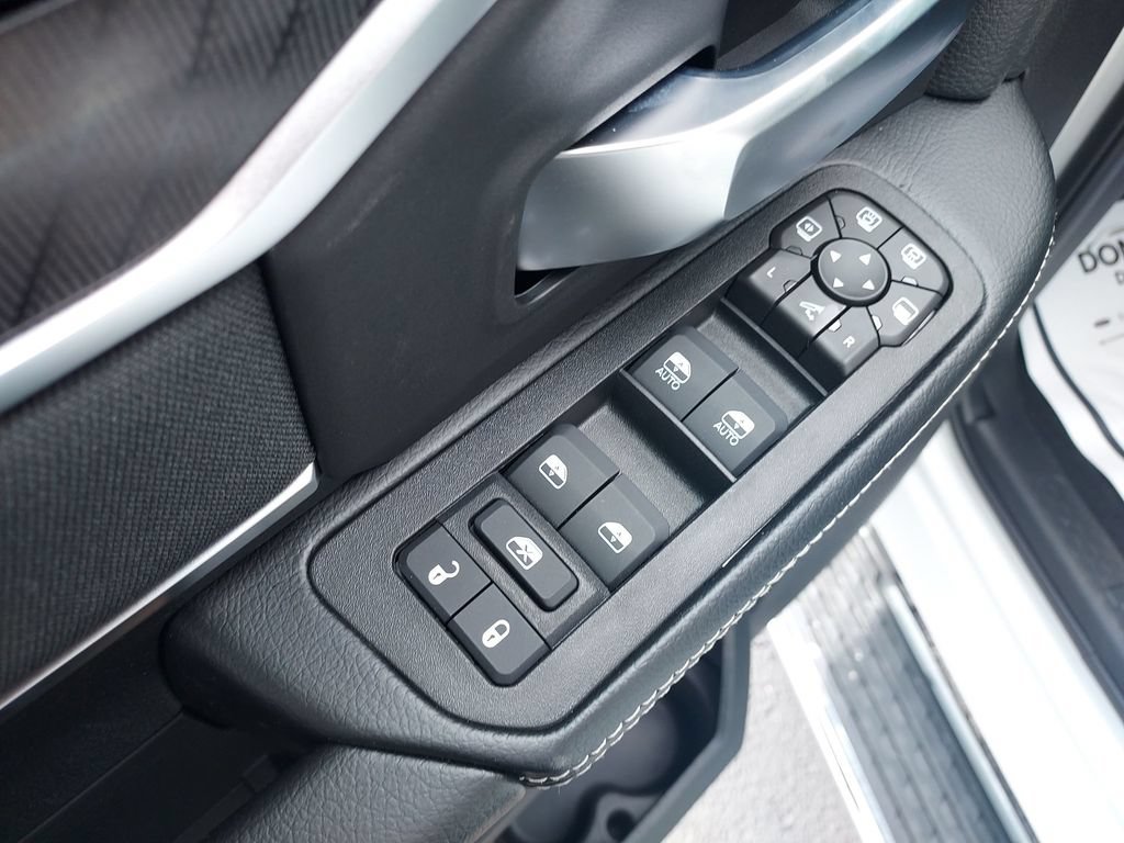 New 2026 RAM 2500 Big Horn AWD/4WD image 19