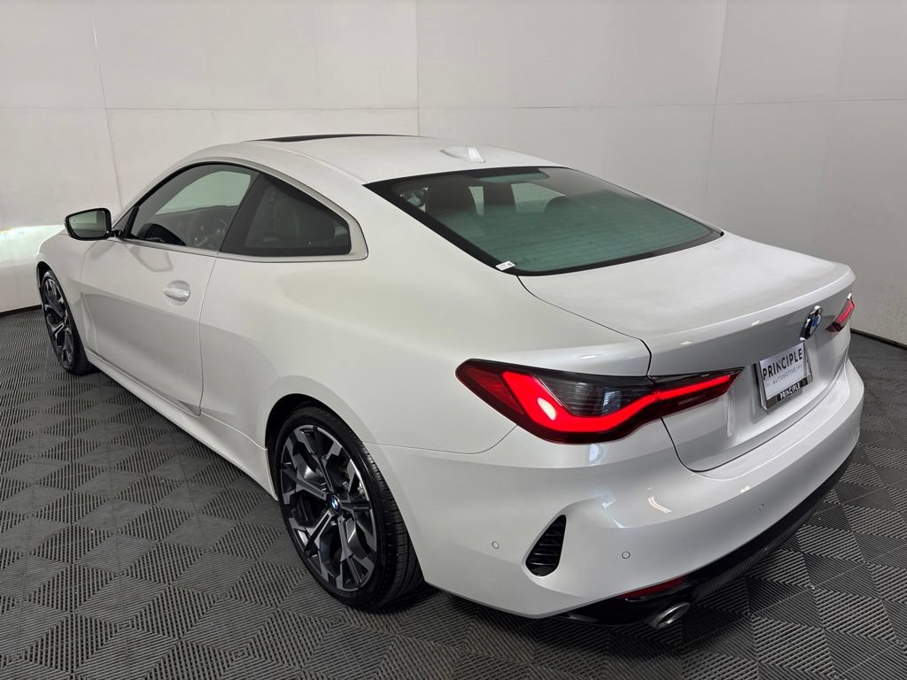 Certified 2026 BMW 430i Coupe w/ Parking Assistance Package RWD image 7